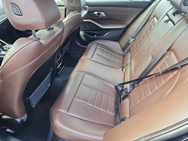 Used 2022 BMW 330i xDrive Sedan w/ Driving Assistance Package image 34