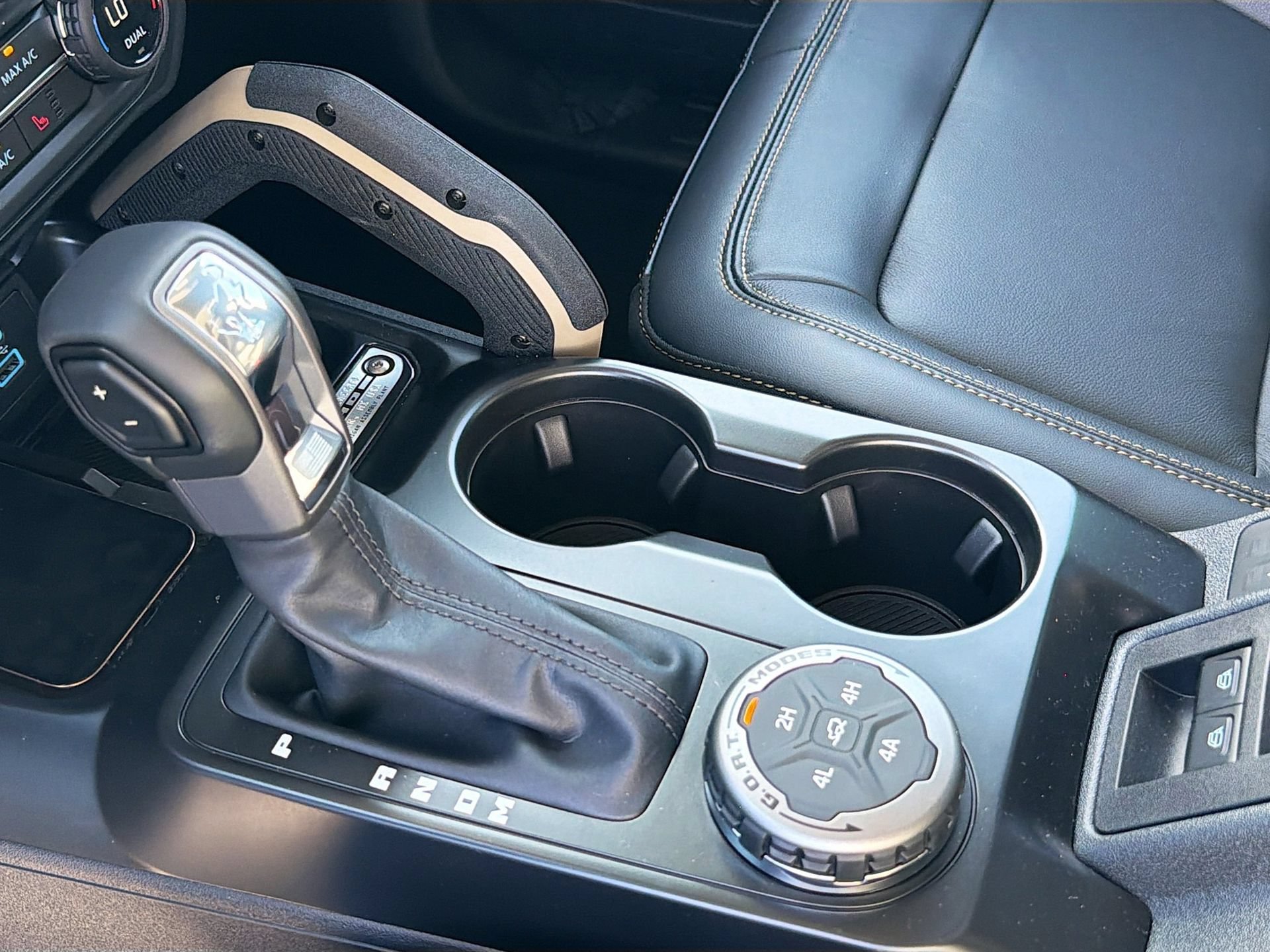 New 2025 Ford Bronco Badlands AWD/4WD image 25