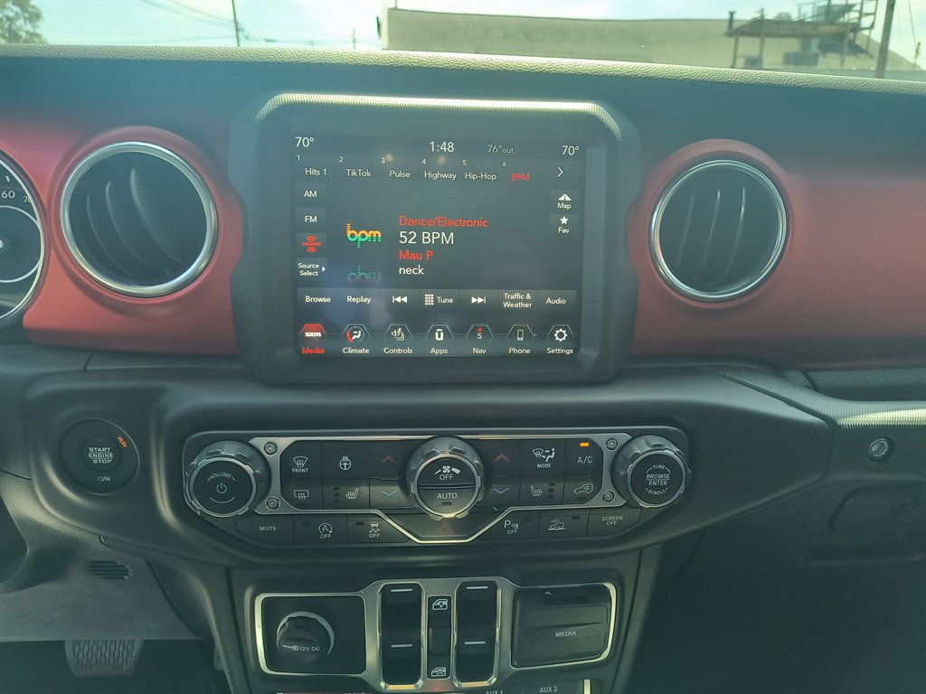 Used 2021 Jeep Gladiator Rubicon AWD/4WD image 24