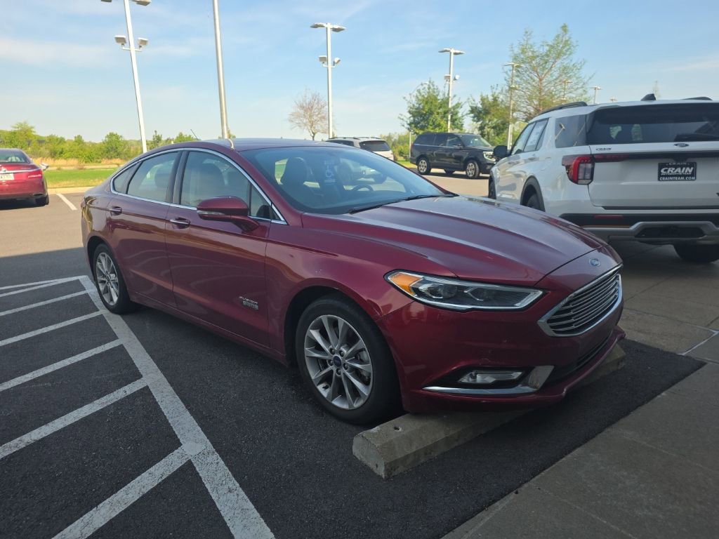 Used 2017 Ford Fusion Energi SE image 4