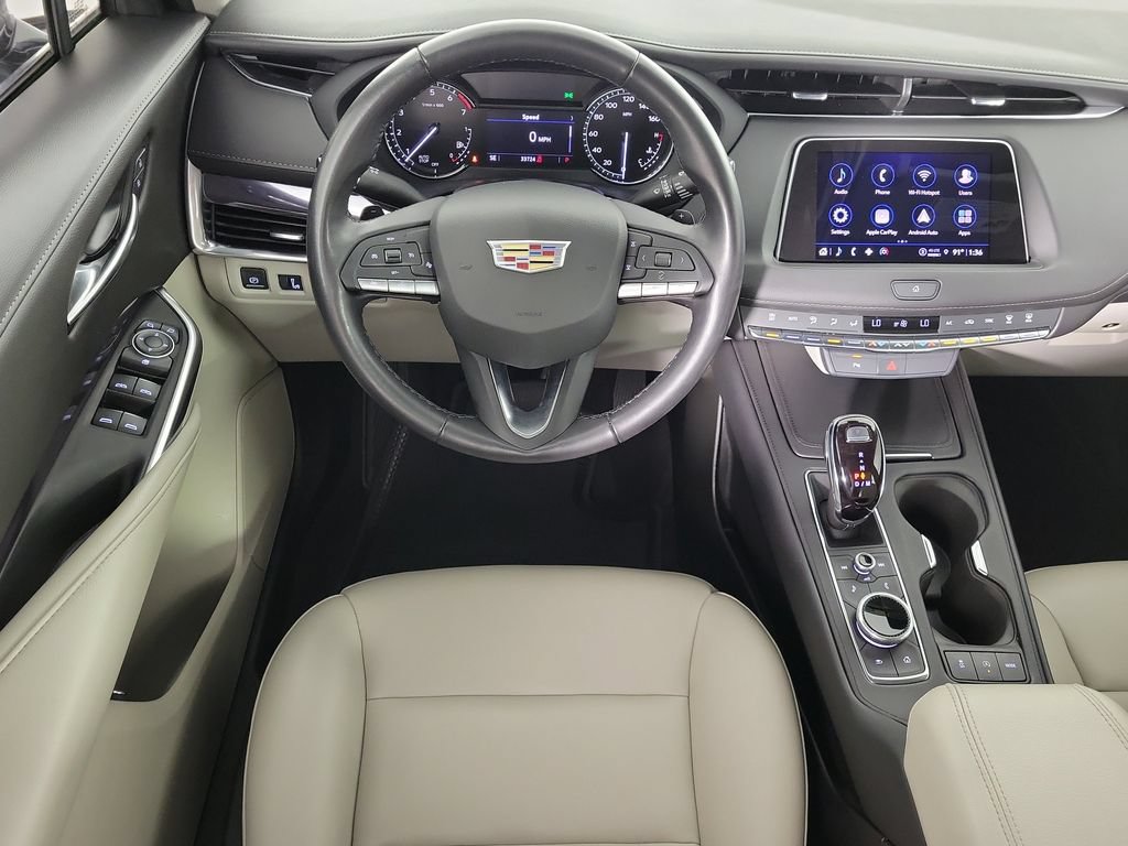 Certified 2023 Cadillac XT4 Luxury FWD image 16