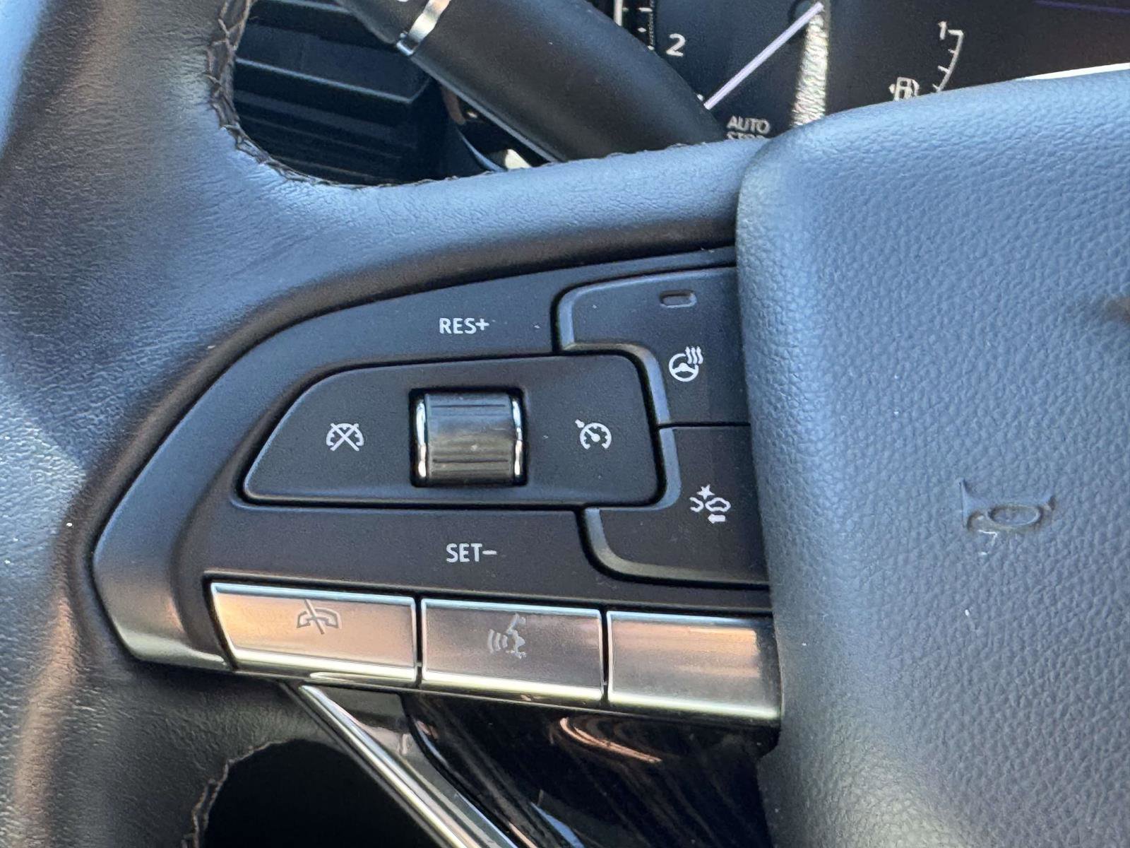 Certified 2023 Cadillac XT6 Premium Luxury AWD/4WD image 12