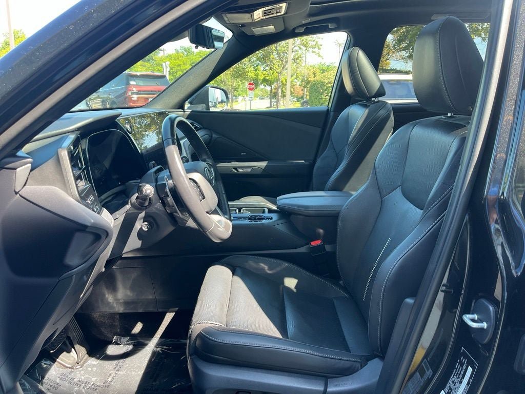 Used 2025 Lexus TX 350 AWD w/ Technology Package image 24