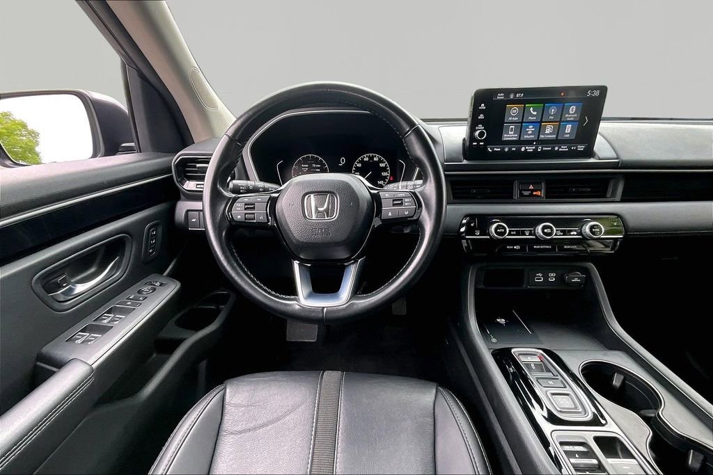Certified 2025 Honda Pilot EX-L image 8