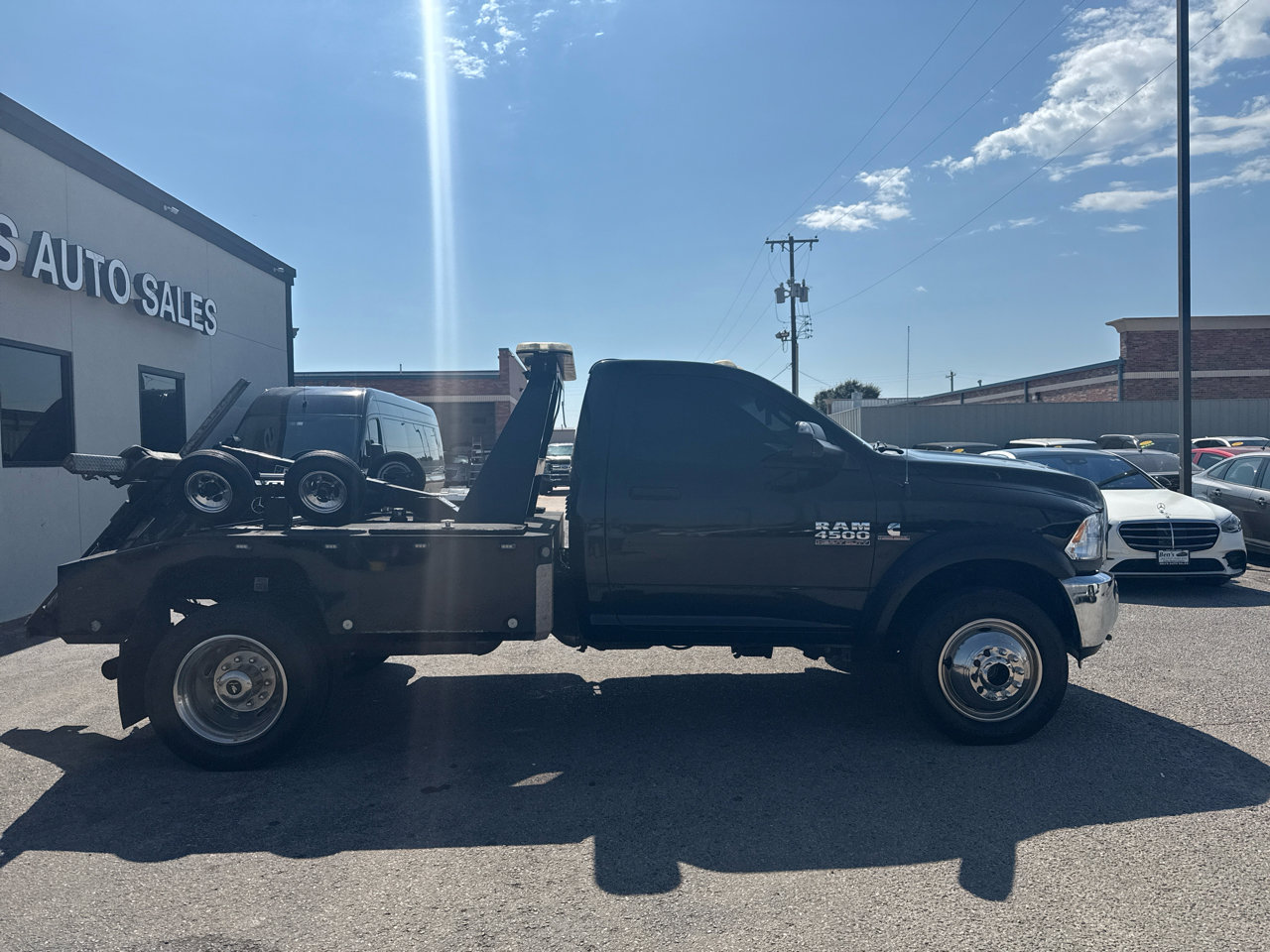 Used 2016 RAM 4500 Tradesman w/ Power & Remote Entry Group RWD image 5