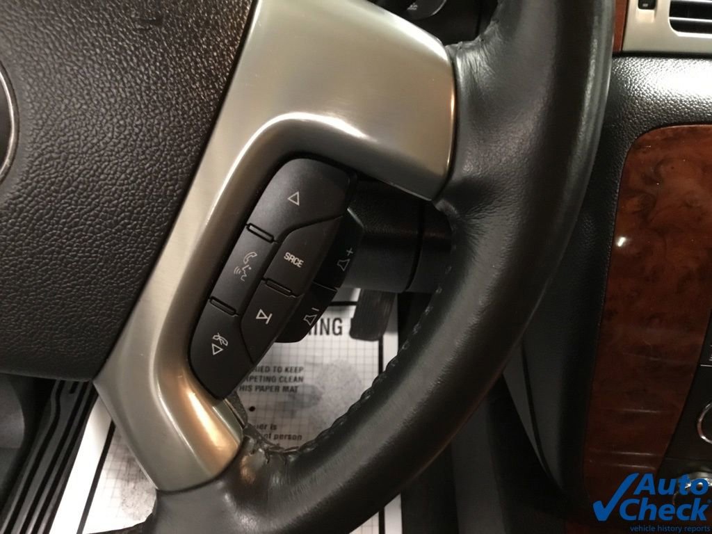 Used 2012 Chevrolet Avalanche LTZ image 47