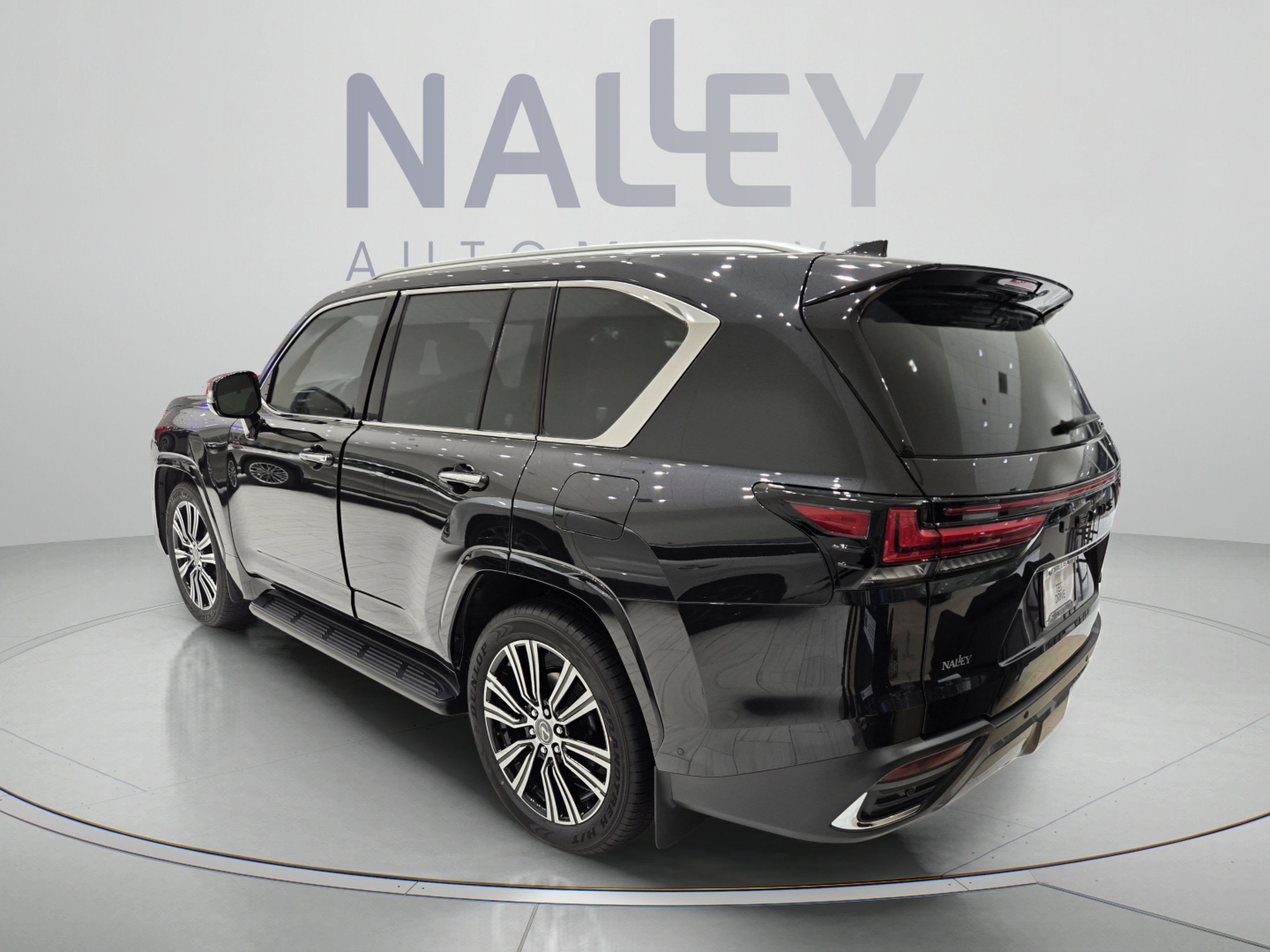 New 2026 Lexus LX 700h Luxury AWD/4WD image 3