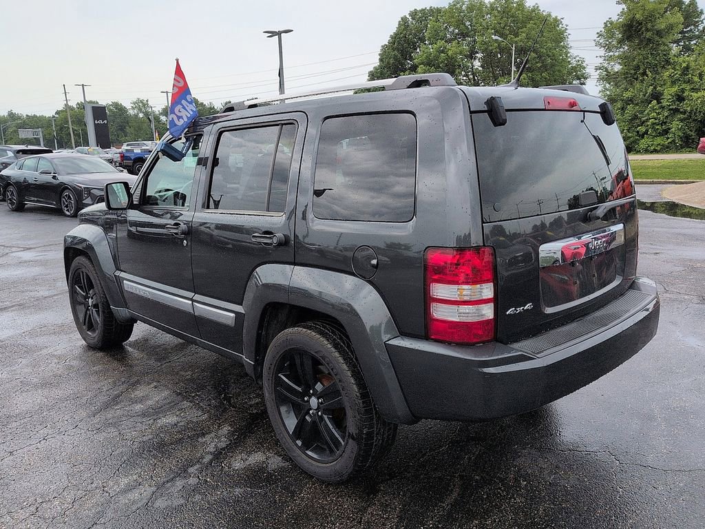 Used 2011 Jeep Liberty Sport AWD/4WD image 5