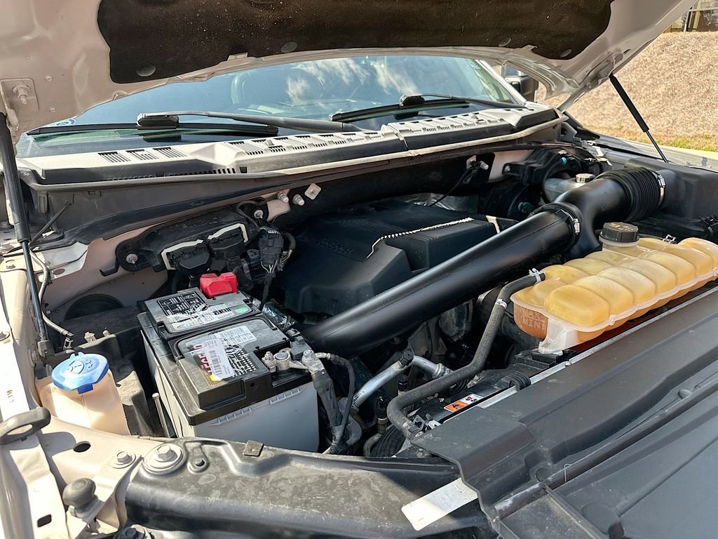 Used 2018 Ford F150 Lariat w/ Equipment Group 502A Luxury image 26