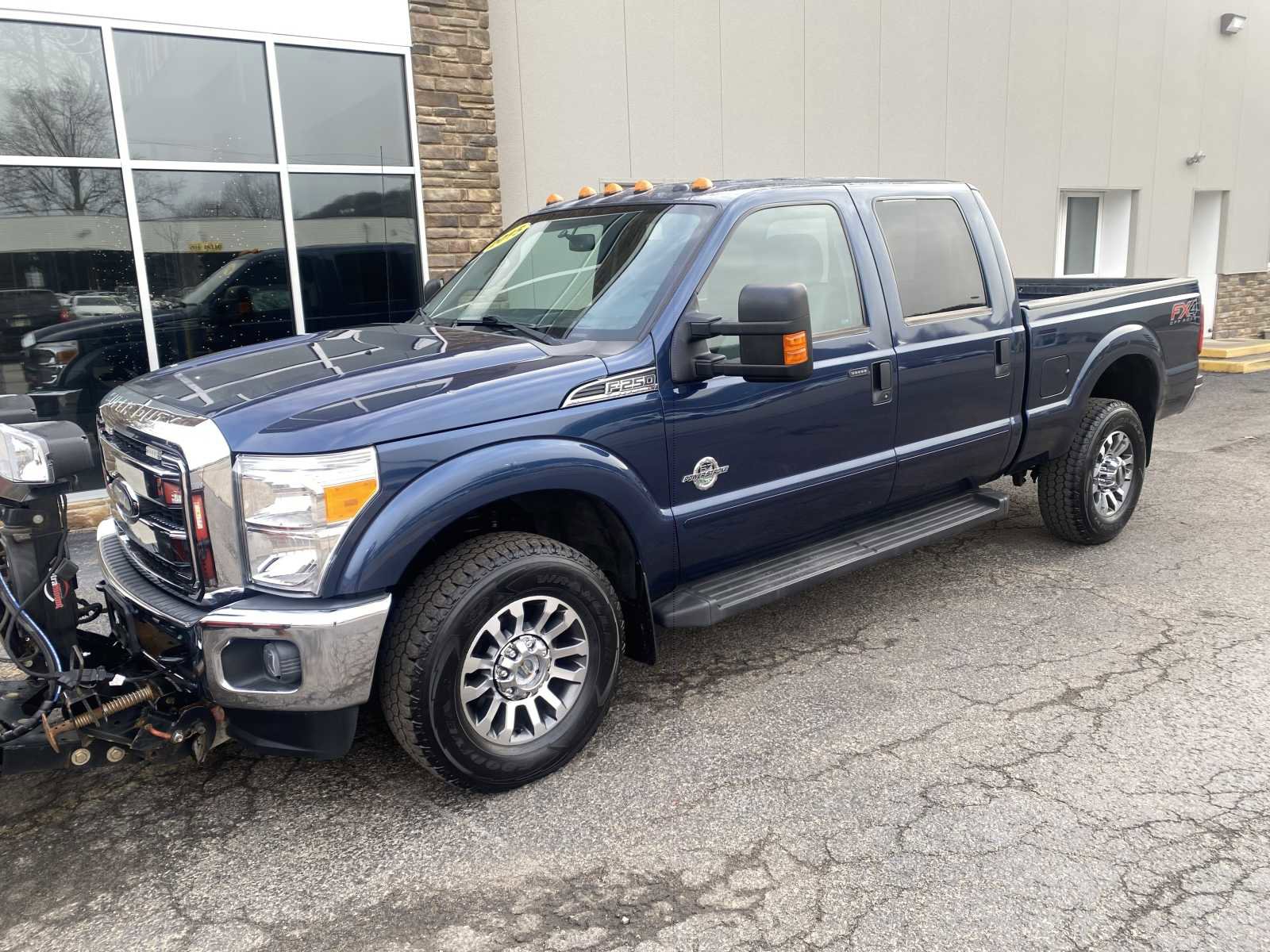 Used 2015 Ford F250 XLT w/ XLT Value Package image 3