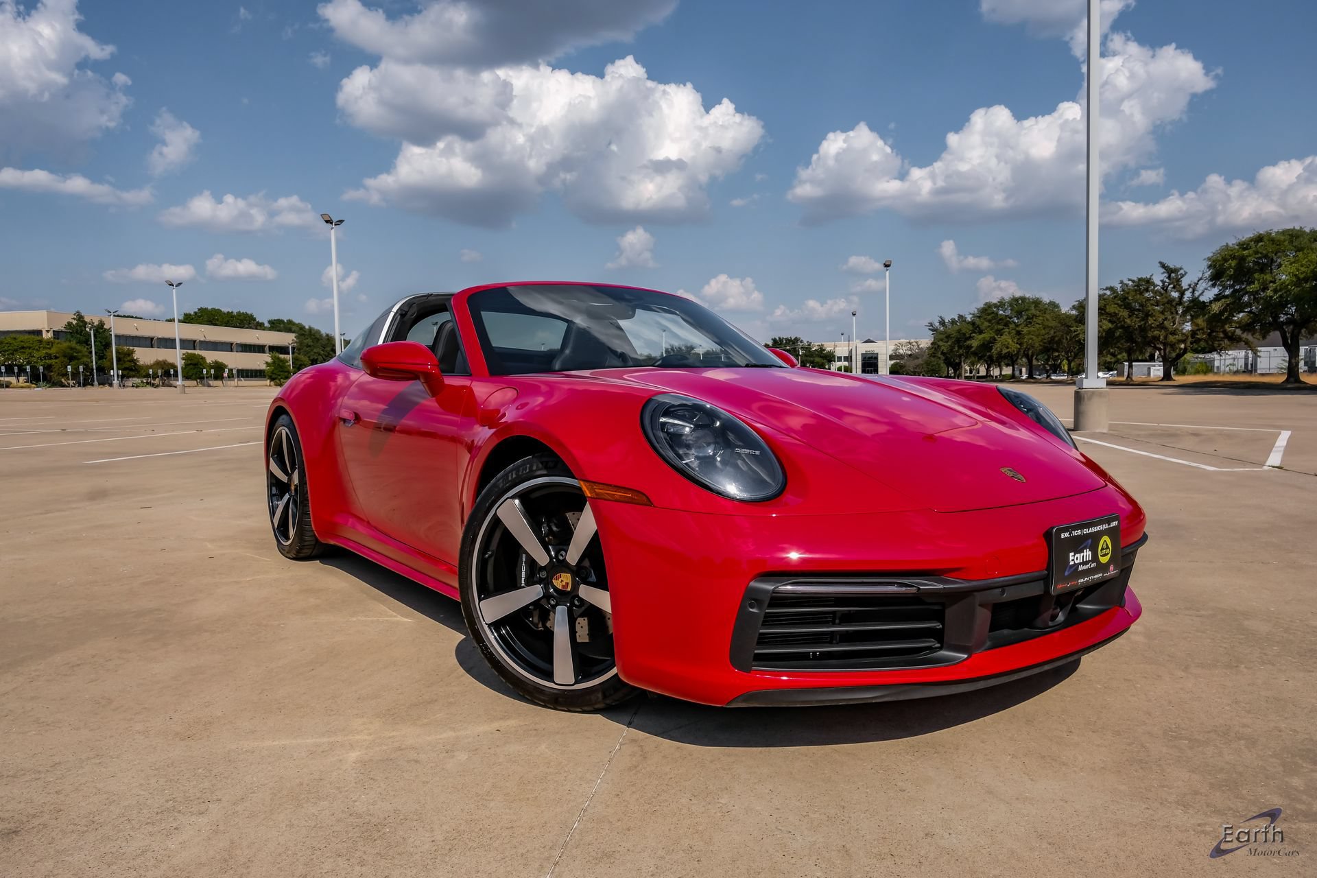 Used 2023 Porsche 911 Targa 4S AWD/4WD image 24