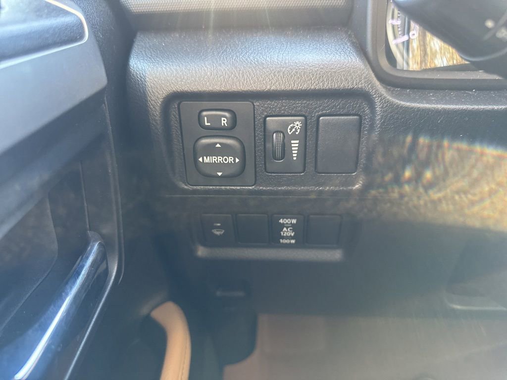 Used 2016 Toyota 4Runner SR5 Premium image 9