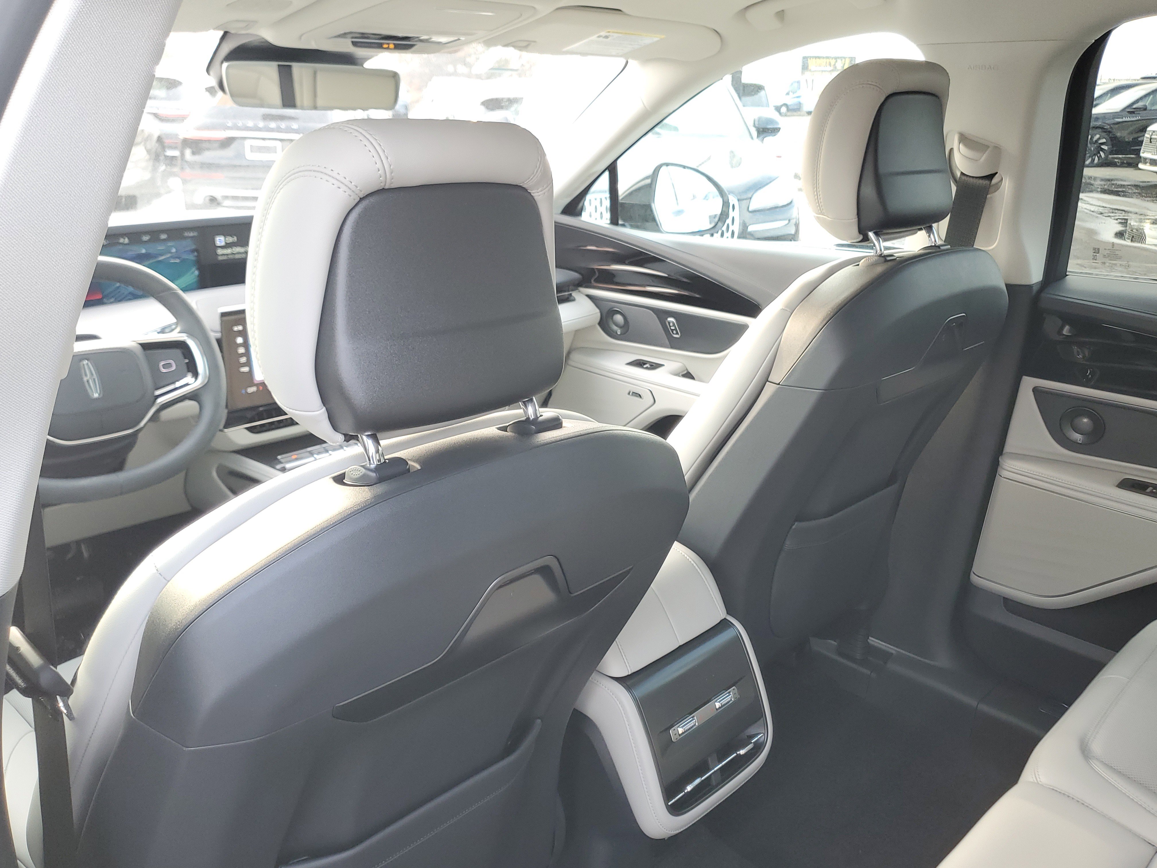 New 2026 Lincoln Nautilus Premier w/ Equipment Group 102A image 29