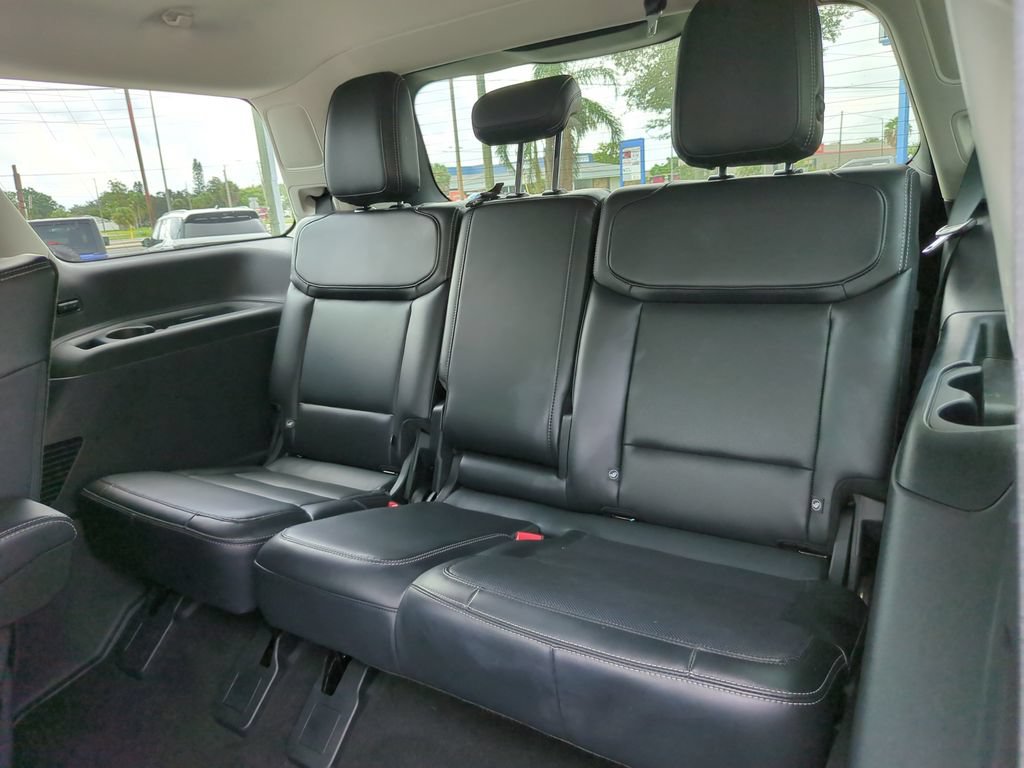 Certified 2025 Ford Expedition Platinum AWD/4WD image 22