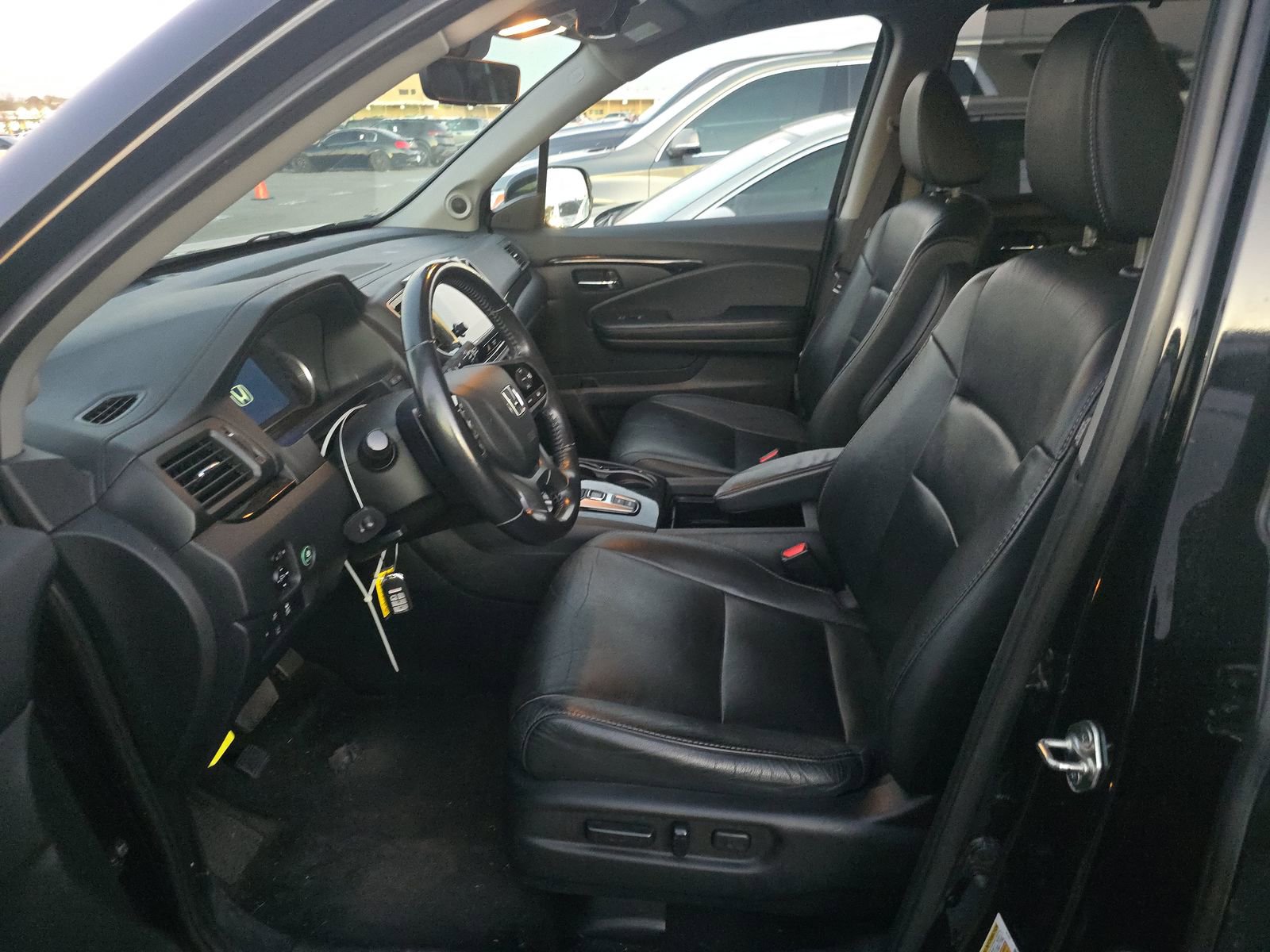 Used 2019 Honda Pilot Touring image 13