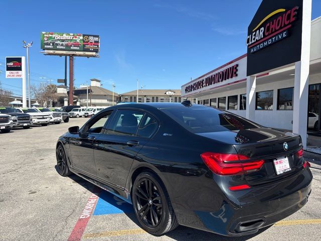 Used 2019 BMW 740e xDrive w/ Executive Package AWD/4WD image 4