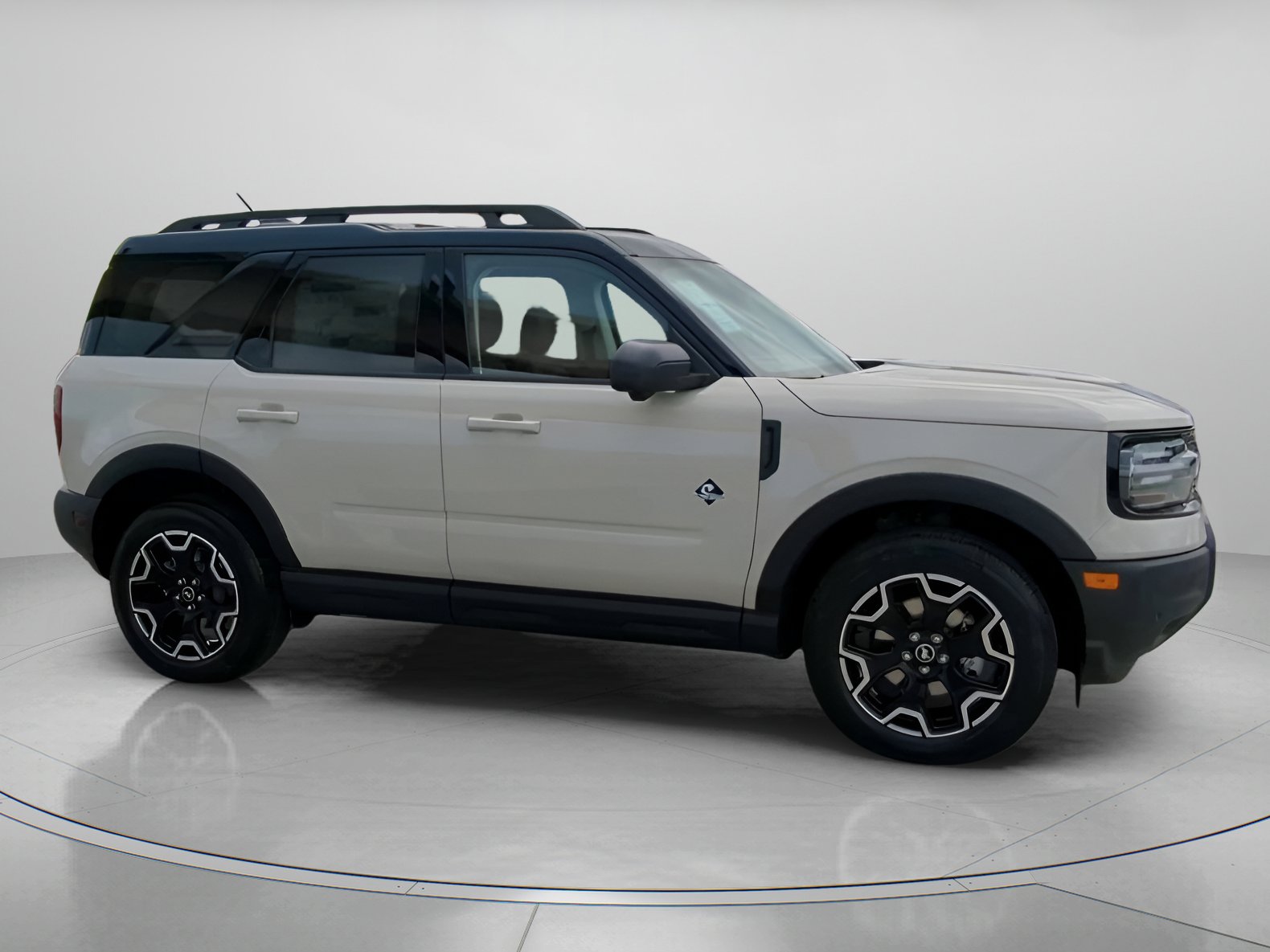 New 2025 Ford Bronco Sport Outer Banks w/ Outer Banks Tech Package+ AWD/4WD image 38