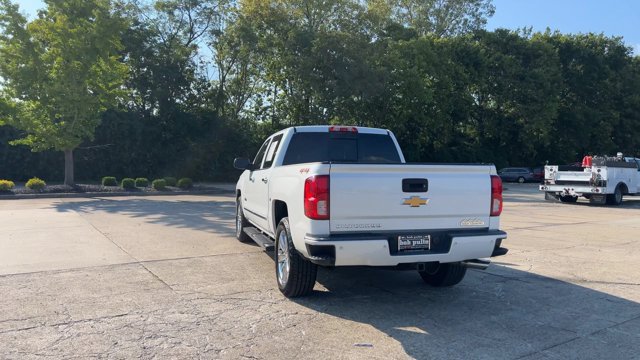 Used 2016 Chevrolet Silverado 1500 High Country w/ High Country Premium Package AWD/4WD image 7