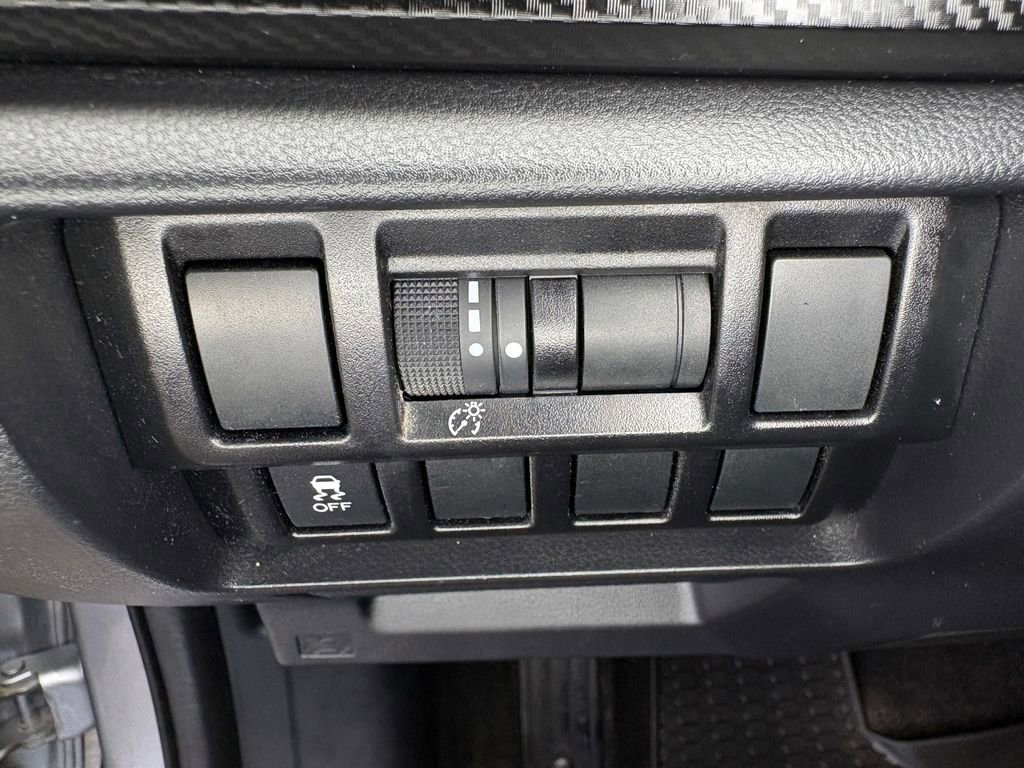 Used 2022 Subaru Impreza 2.0i AWD/4WD image 14