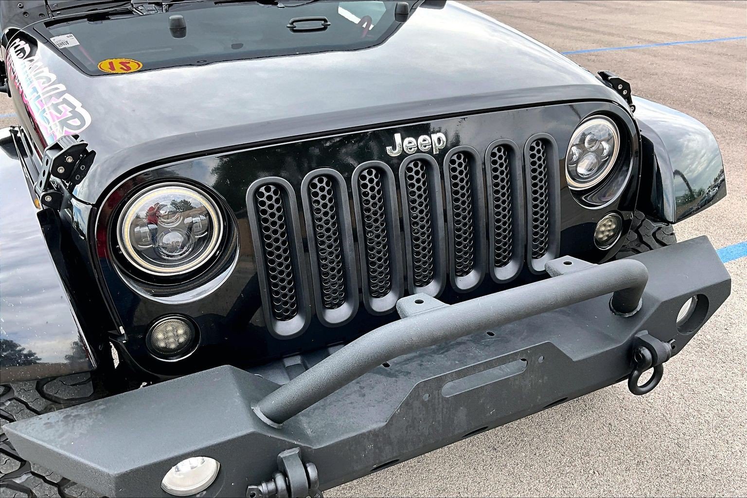 Used 2012 Jeep Wrangler Unlimited Sahara w/ Dual Top Group AWD/4WD image 26