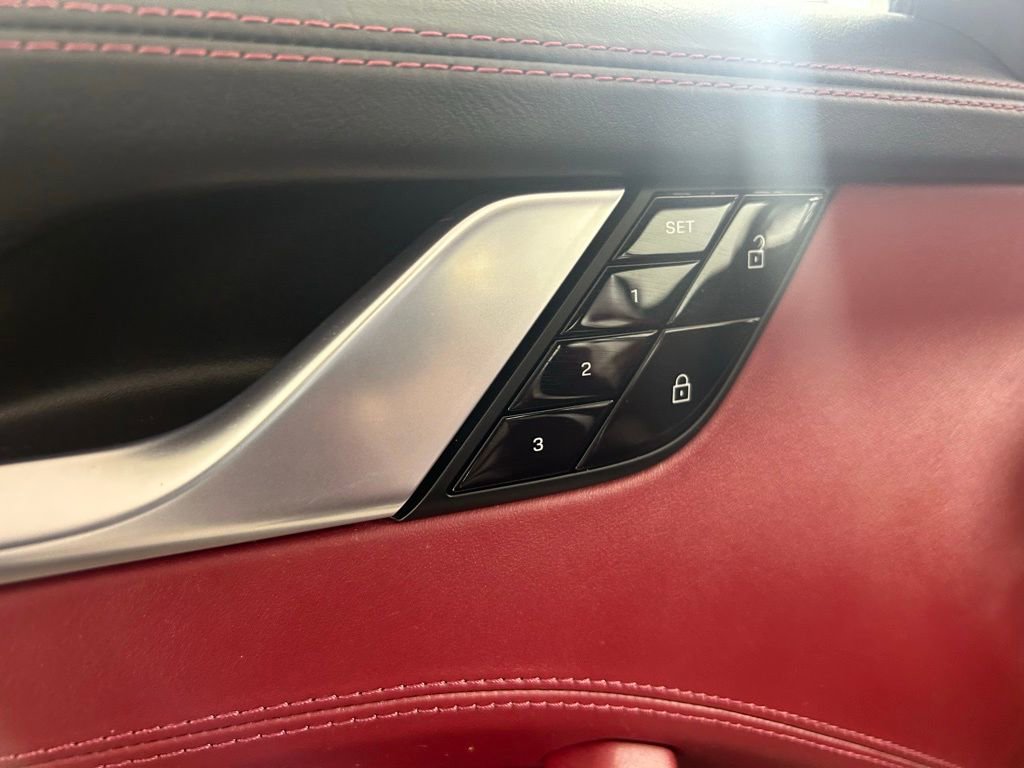 Certified 2020 Porsche 911 Carrera image 27