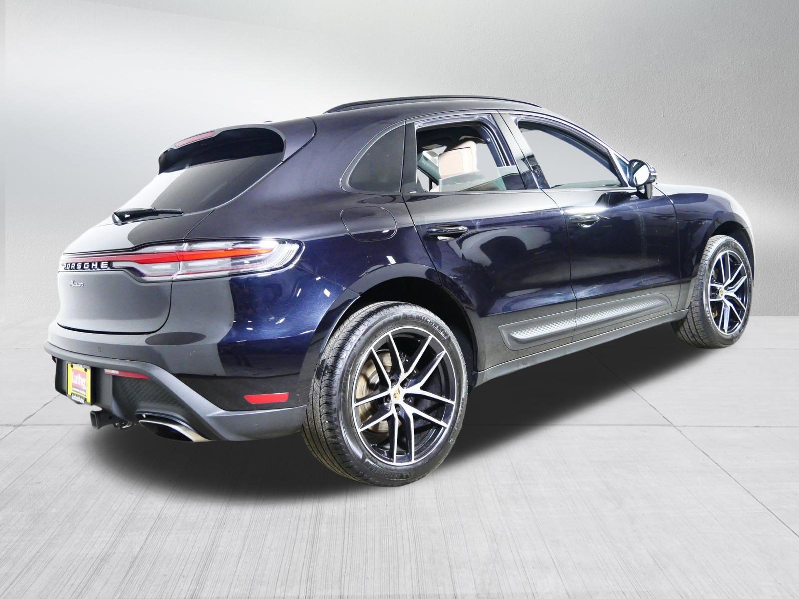 Used 2023 Porsche Macan Turbo image 7
