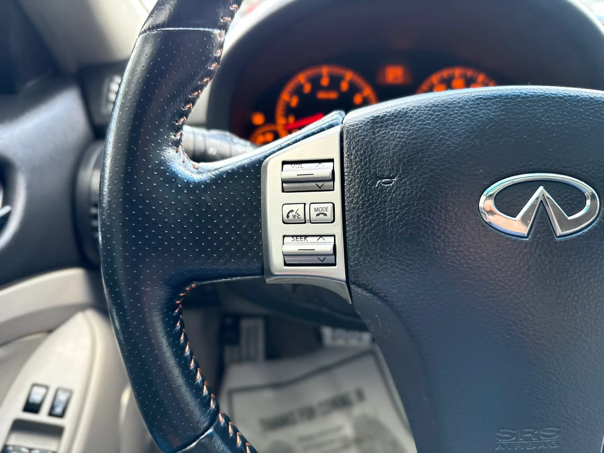 Used 2007 INFINITI G35 Coupe w/ Premium Pkg RWD image 13