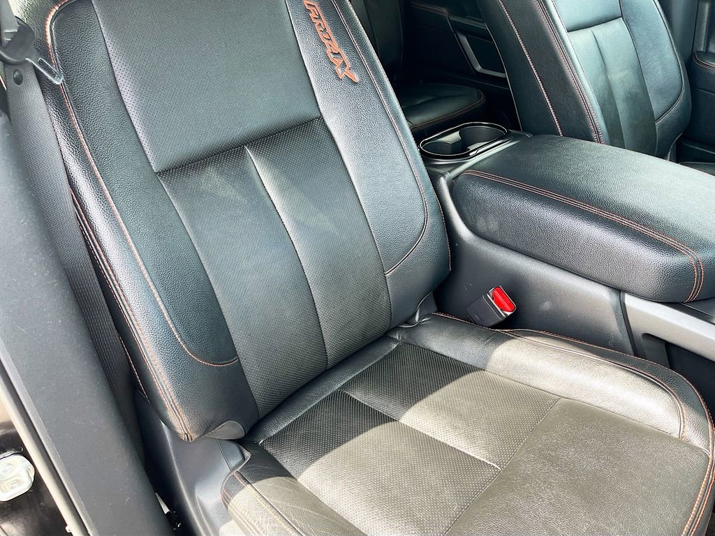Used 2022 Nissan Titan PRO-4X w/ Pro-4x Convenience Package image 29