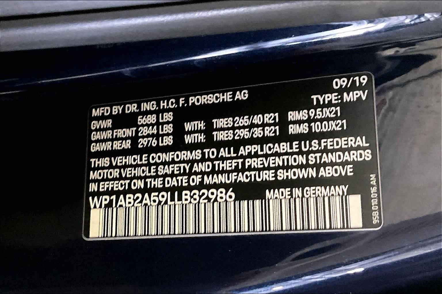Used 2020 Porsche Macan S AWD/4WD image 31