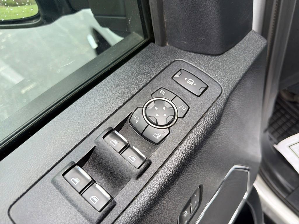 Used 2019 Ford F250 Lariat w/ Tow Technology Bundle image 13