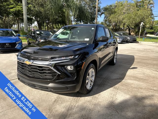 Used 2024 Chevrolet TrailBlazer LS w/ LS Convenience Package FWD image 19