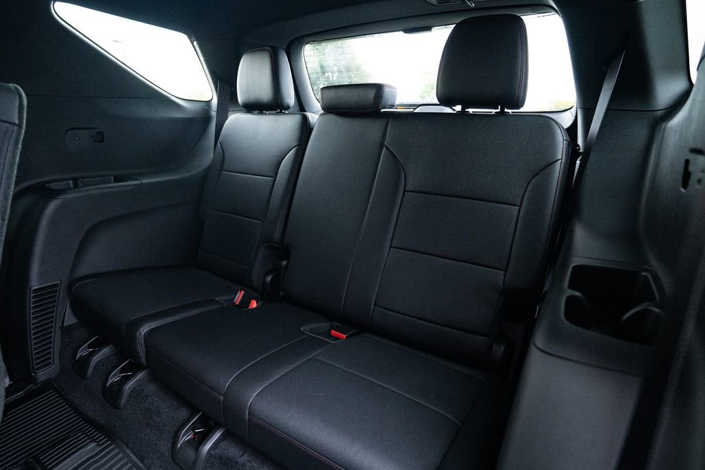 New 2025 Chevrolet Traverse Z71 w/ Enhanced Driving Package image 41