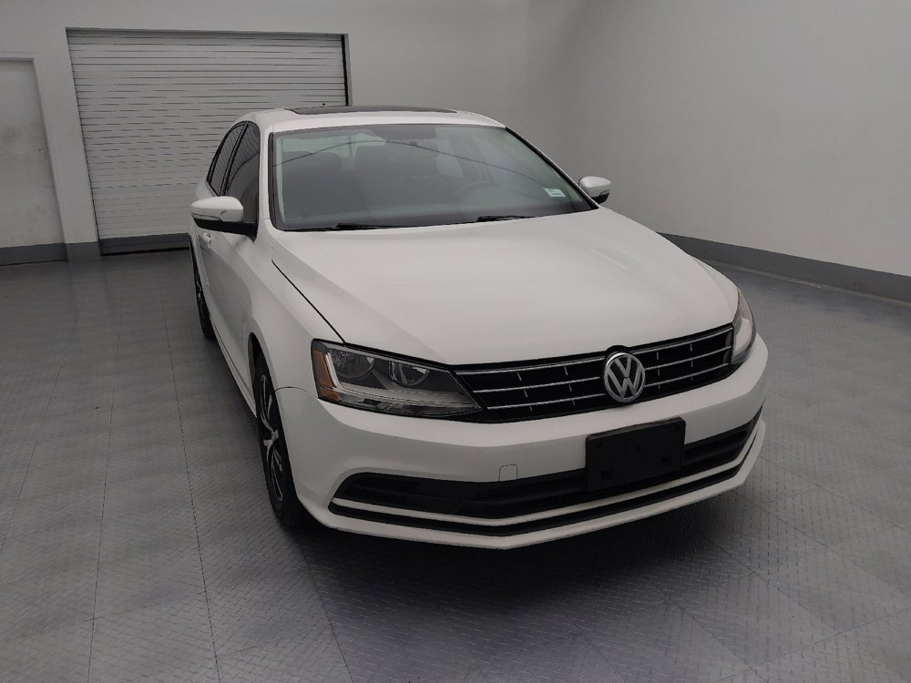 Used 2018 Volkswagen Jetta SE image 14