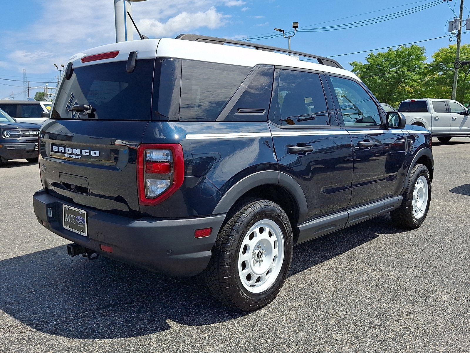 Certified 2023 Ford Bronco Sport Heritage w/ Heritage Convenience Package AWD/4WD image 6