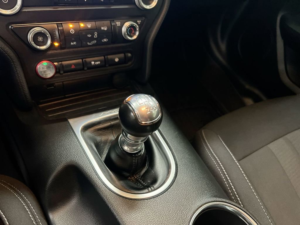 Used 2019 Ford Mustang GT w/ Black Accent Package image 17