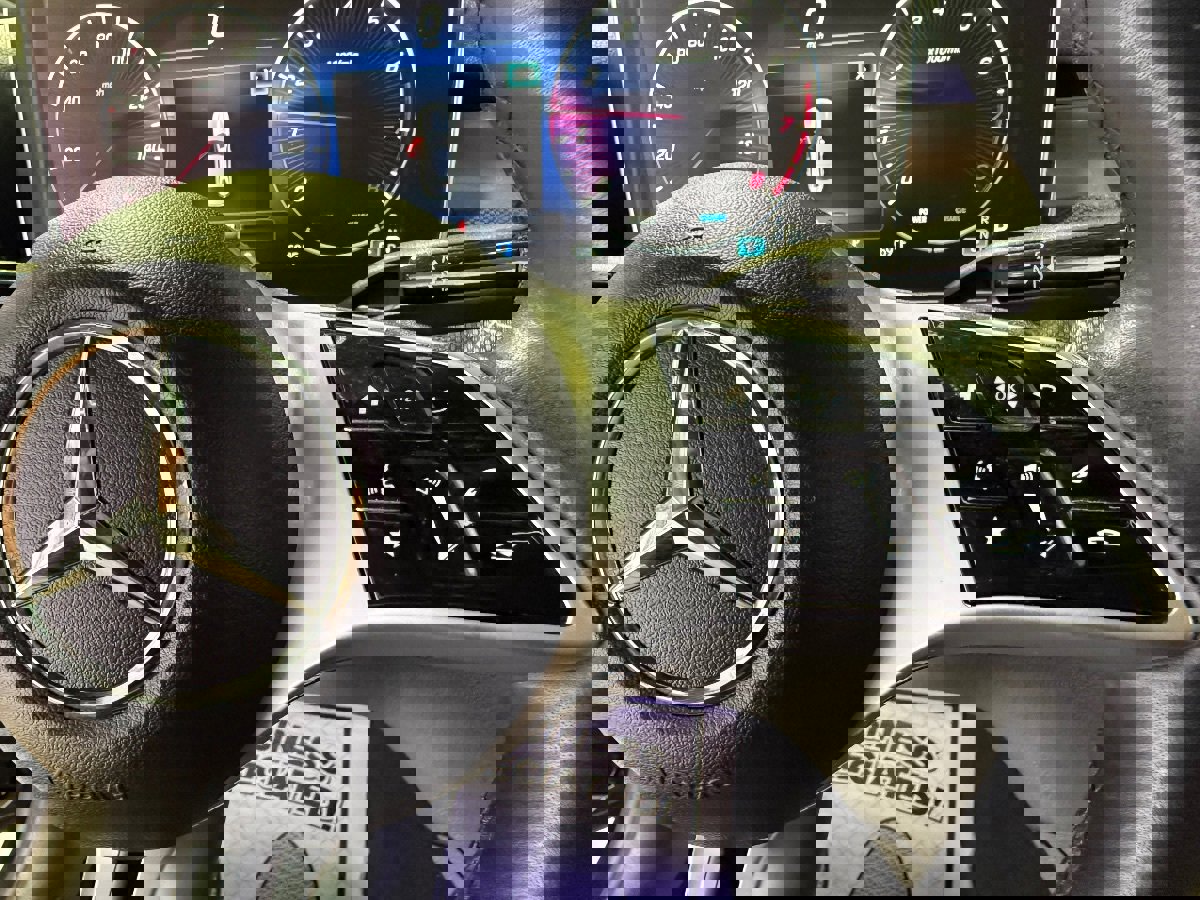 Used 2023 Mercedes-Benz C 300 4MATIC Sedan w/ Exclusive Trim Package image 26