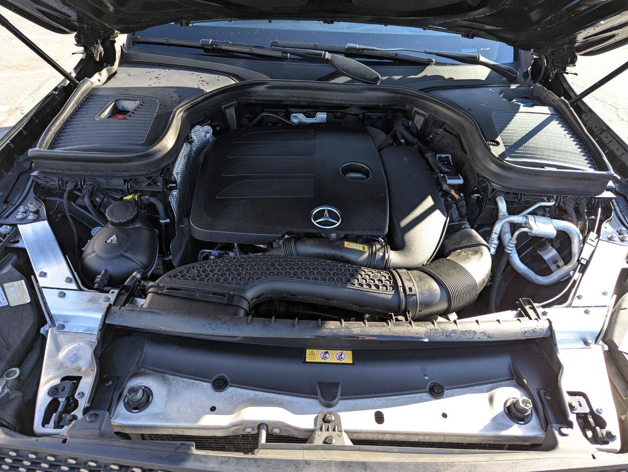 Used 2021 Mercedes-Benz GLC 300 4MATIC image 47