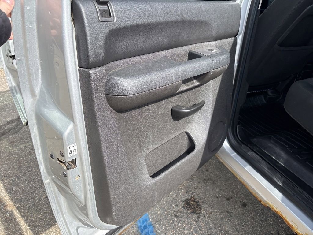 Used 2011 Chevrolet Silverado 1500 LT w/ All-Star Edition image 18