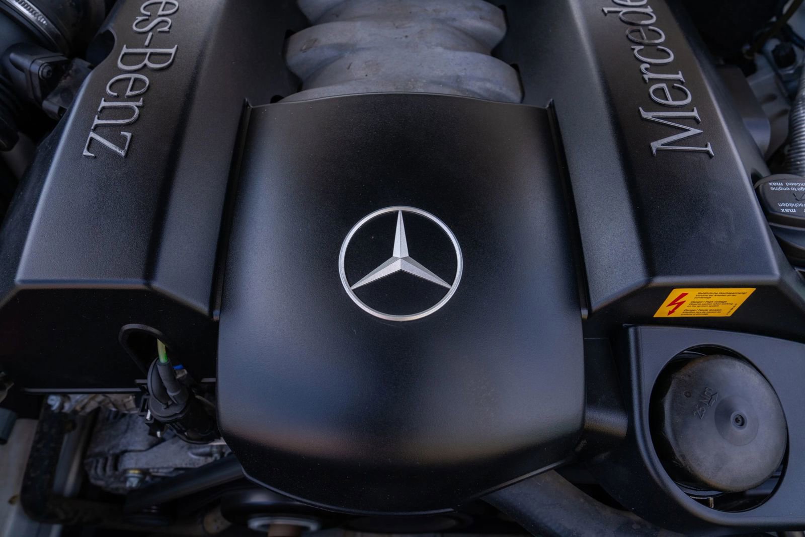 Used 2003 Mercedes-Benz CLK 320 Cabriolet image 32