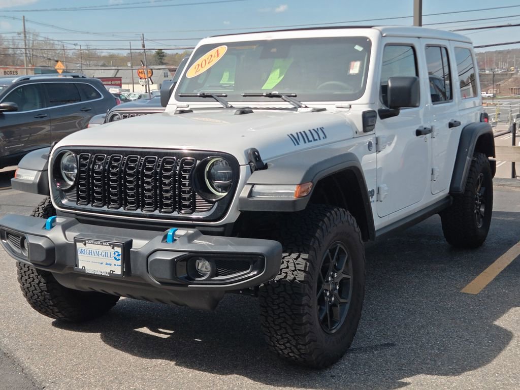 Used 2024 Jeep Wrangler Unlimited image 4
