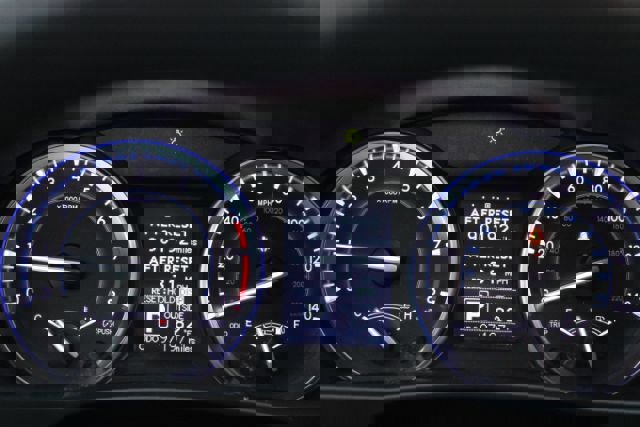 Used 2016 Toyota Highlander Plus image 16