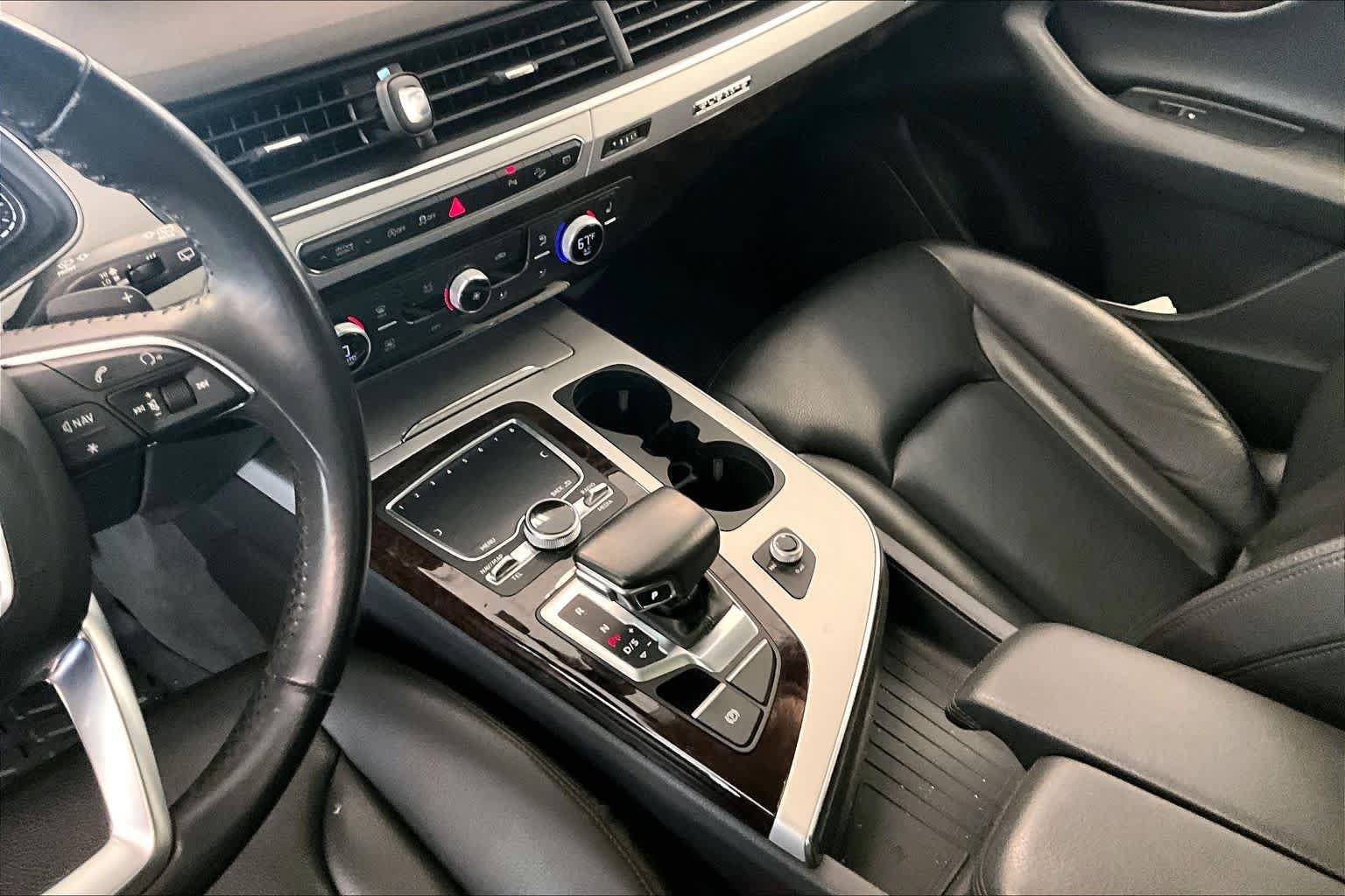 Used 2019 Audi Q7 2.0T Premium w/ Convenience Package AWD/4WD image 15