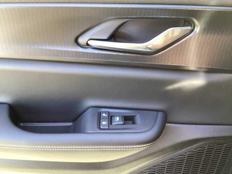 New 2025 Jeep Grand Cherokee L Laredo w/ Luxury Tech Group I image 21