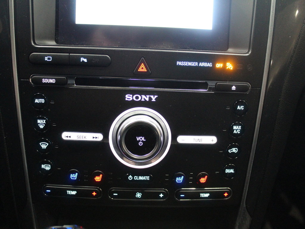 Used 2018 Ford Explorer Sport w/ Equipment Group 401A image 30