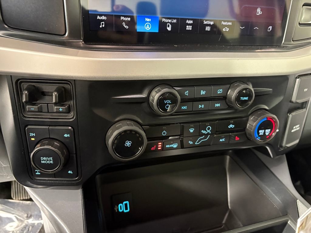 Certified 2024 Ford F250 XLT w/ XLT Premium Package image 21