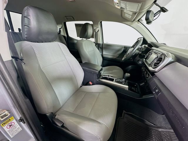Used 2017 Toyota Tacoma SR5 image 25