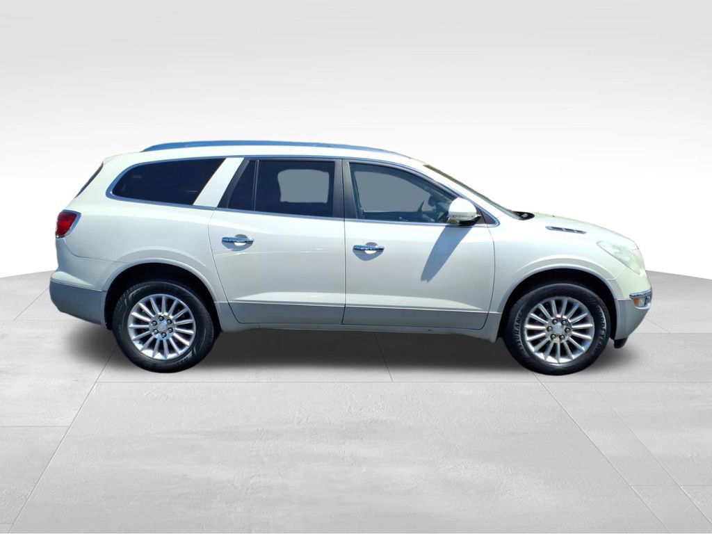 Used 2011 Buick Enclave CXL FWD image 27