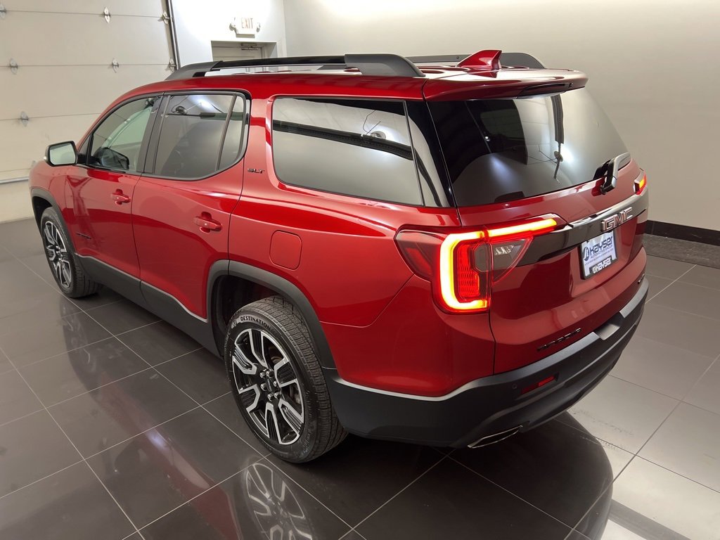 Used 2021 GMC Acadia SLT w/ Elevation Edition image 4