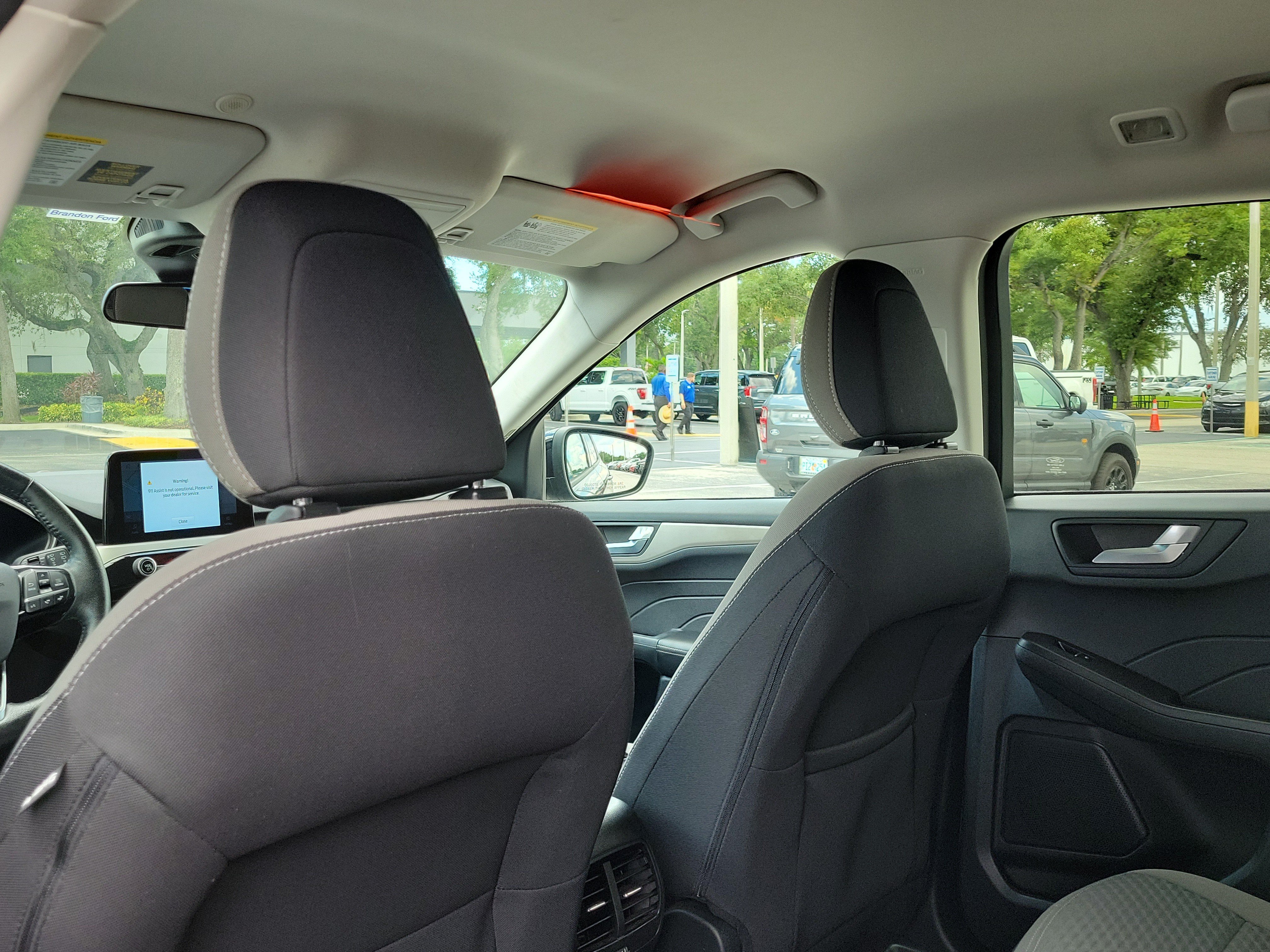 Certified 2021 Ford Escape SE w/ SE Sport Appearance Package FWD image 14
