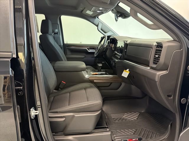 New 2026 Chevrolet Silverado 1500 LT Trail Boss w/ Convenience Package II image 23